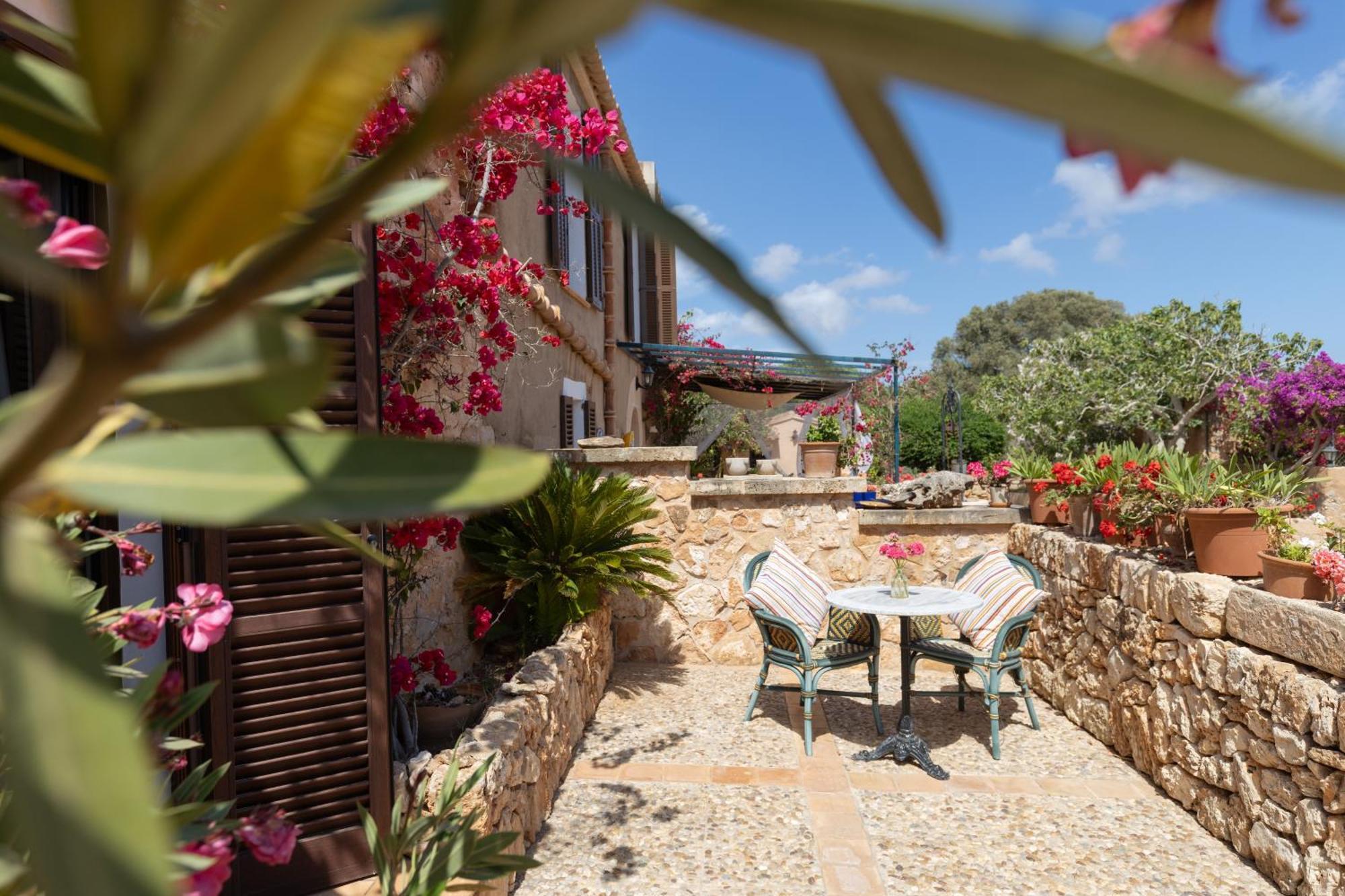 Son Marimon (adults Only) Bauernhof
